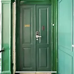 招待所 1898 &